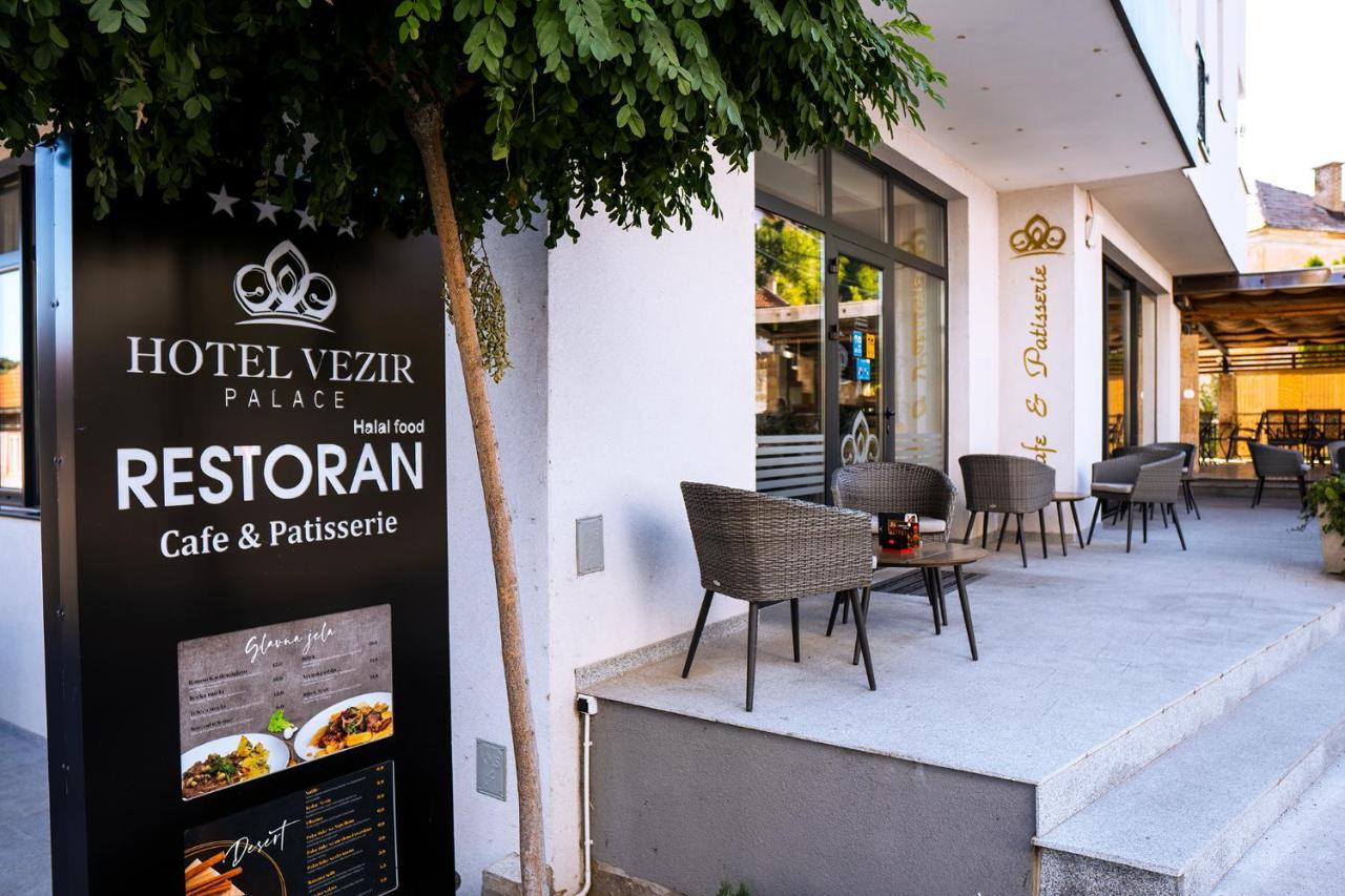 טראווניק Hotel Vezir Palace מראה חיצוני תמונה