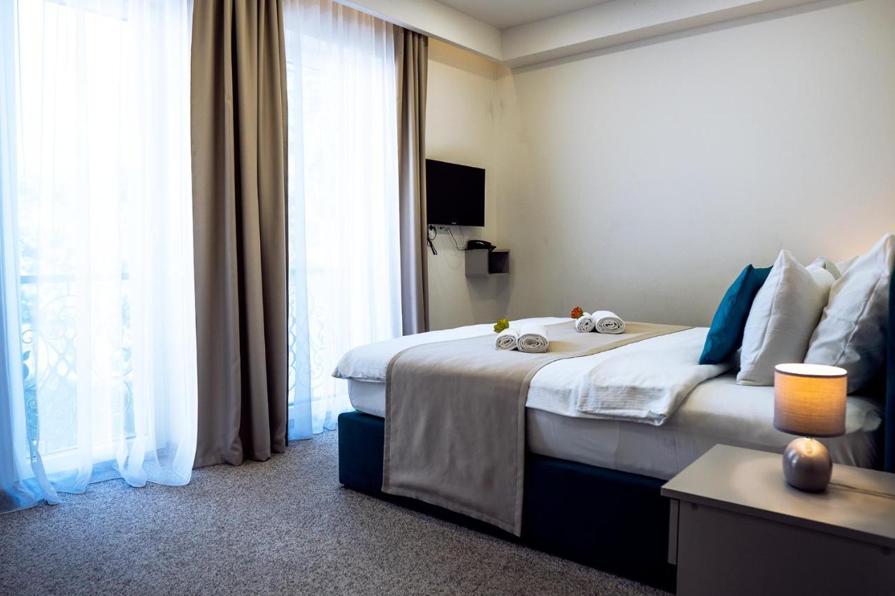 טראווניק Hotel Vezir Palace מראה חיצוני תמונה