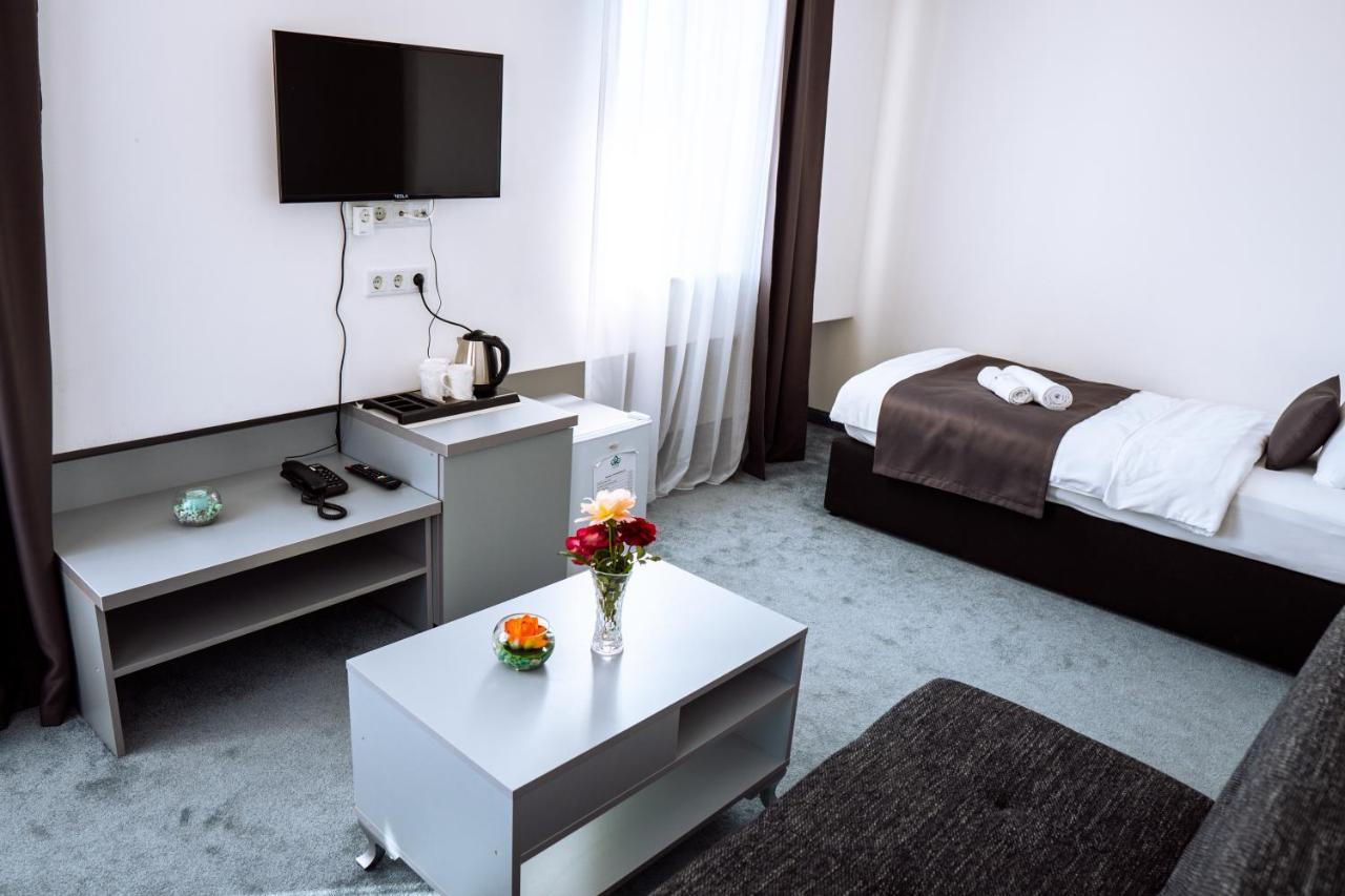 טראווניק Hotel Vezir Palace מראה חיצוני תמונה