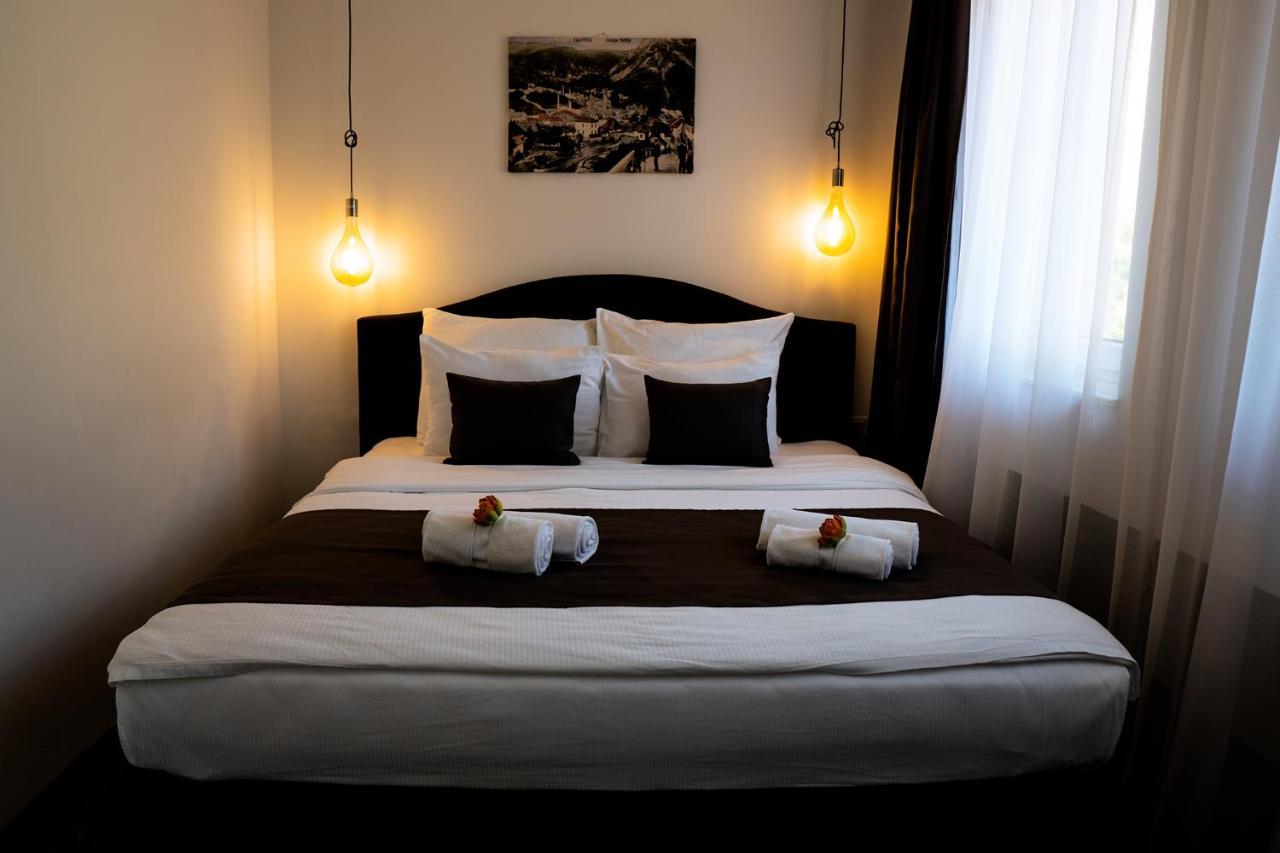 טראווניק Hotel Vezir Palace מראה חיצוני תמונה