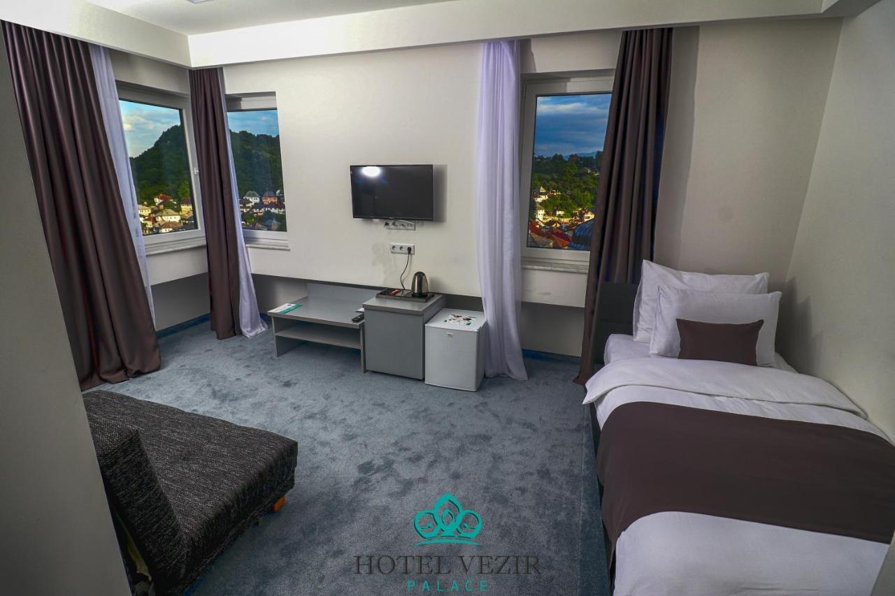 טראווניק Hotel Vezir Palace מראה חיצוני תמונה